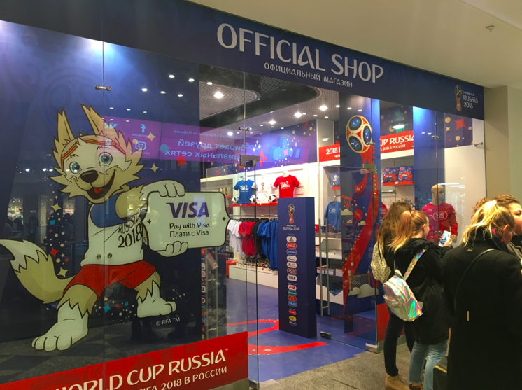 FIFAワールドカップ2018ロシア】待望の公式グッズショップ、オープン